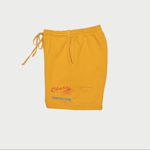 NWT Cherry LA Mountain Wear Sweatshorts Cali Gold Size Small “A Brighter Future” - Picture 2 of 13